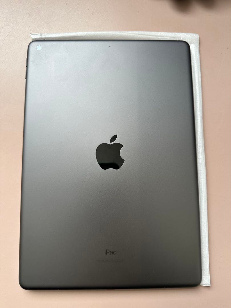 C. ✿24時間発送 Apple iPad (第9世代) 64GB