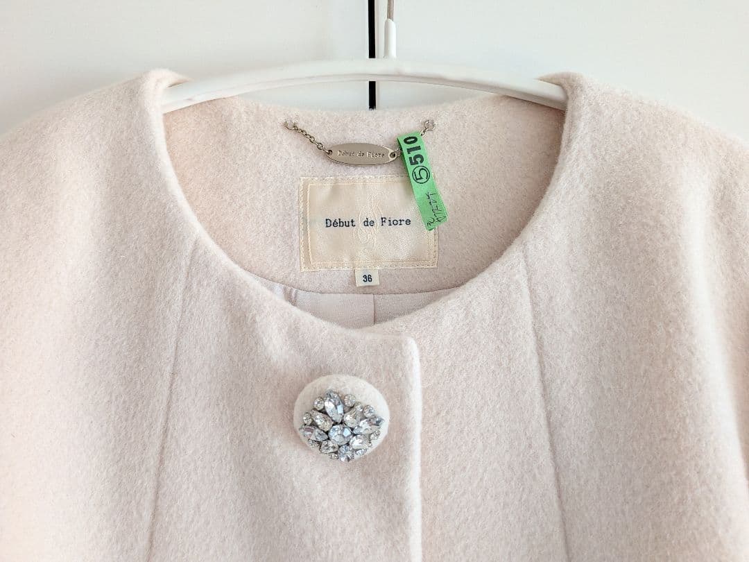 デビュードフィオレ ノーカラーコート フォックスファー アイボリー