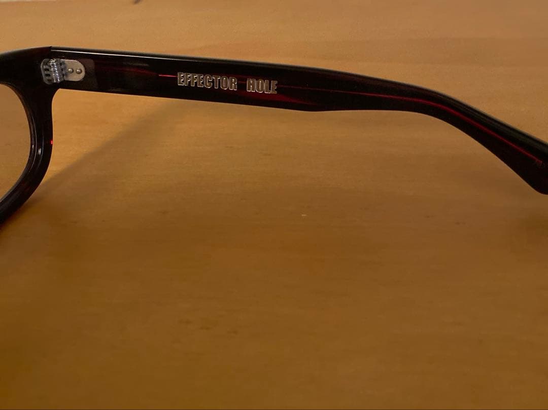 エフェクター　HOLE ホール　レッド