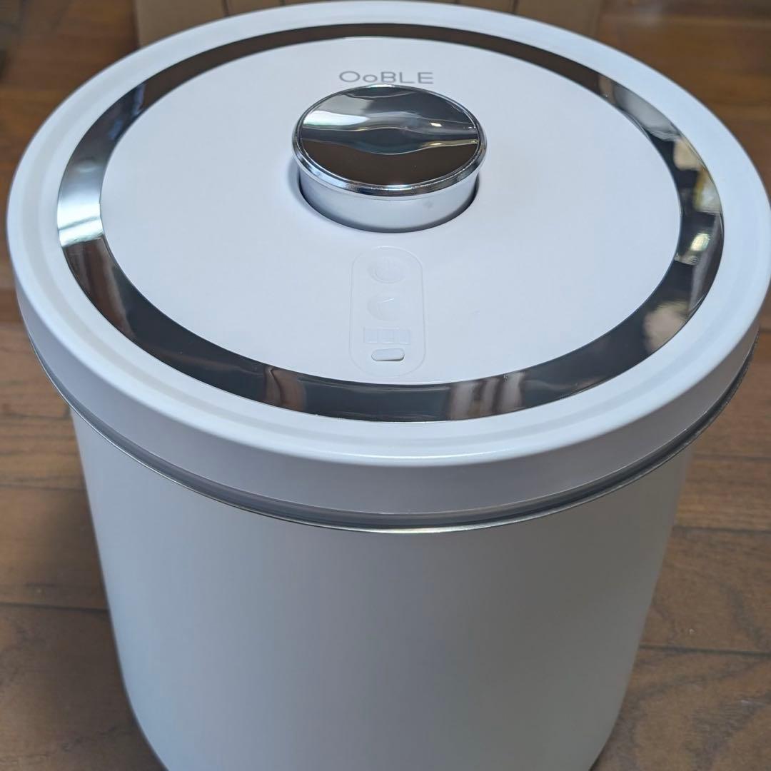 【新品未使用品】OoBLE 保存容器 10kg対応