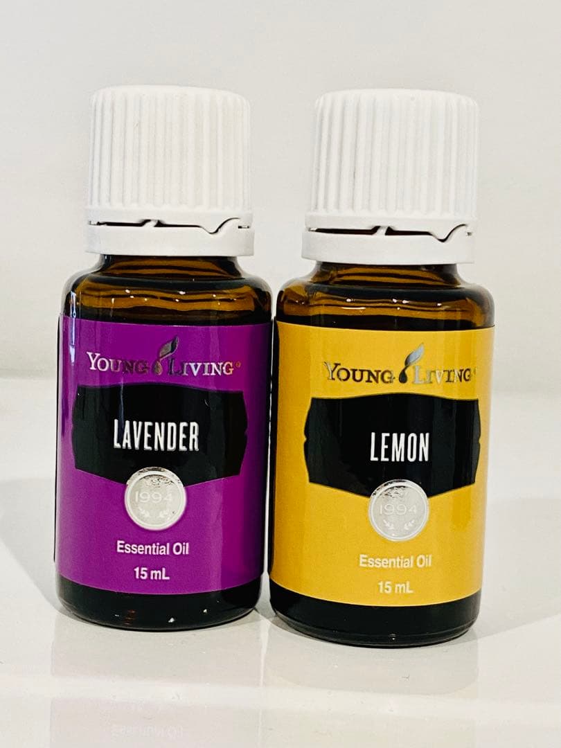 【新品未開封】ヤングリヴィング ラベンダー&レモン&ティートゥリー15ml