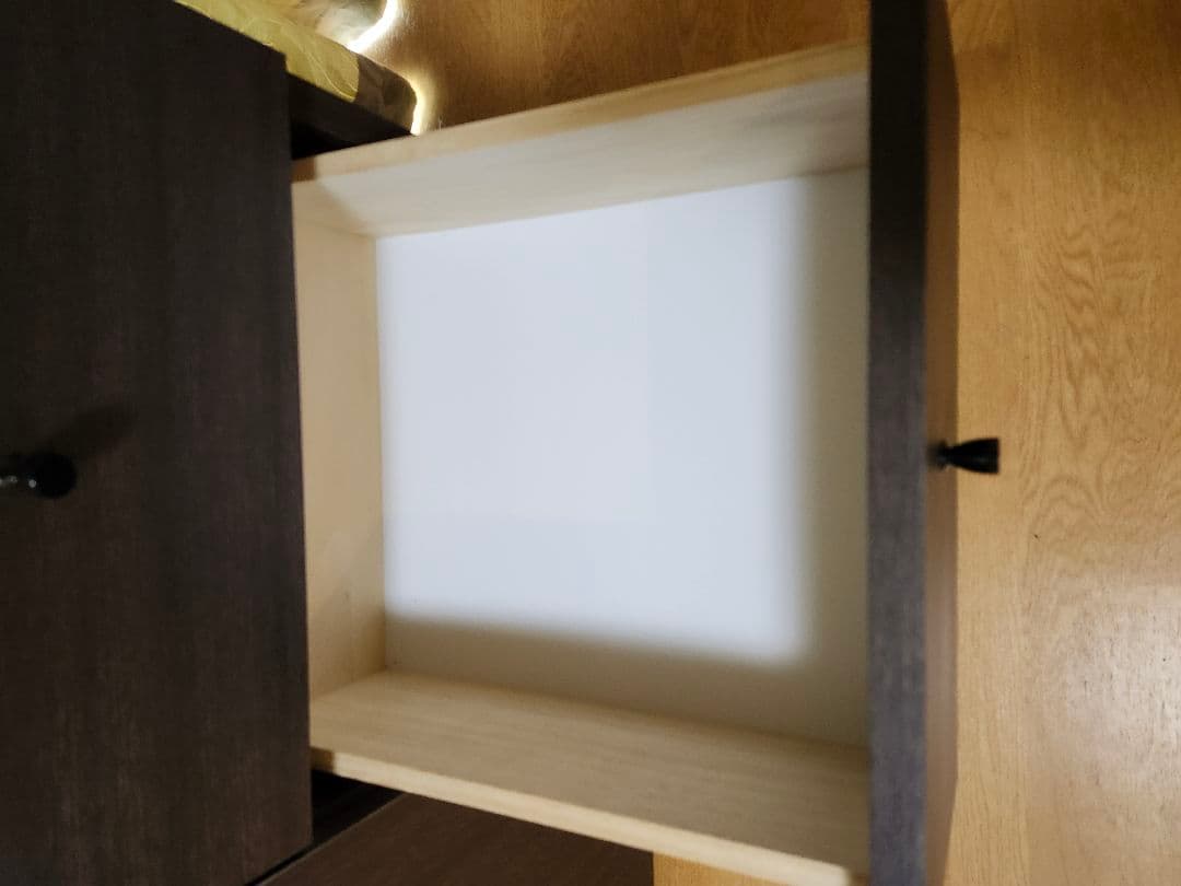 【ループ・ループ】ダークブラウンキャビネット 3引き出し