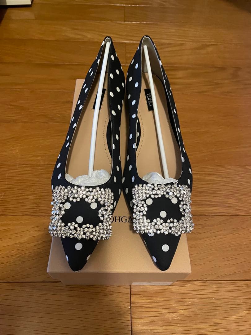 新品未使用　Ohga ブラックドットパンプス