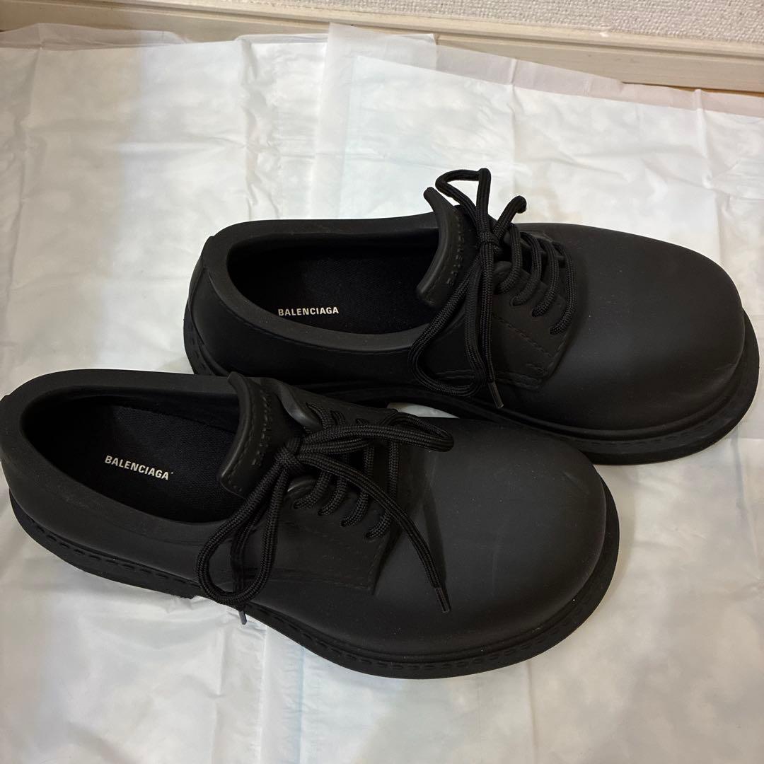 .*様 最安値　BALENCIAGA ブラック ローカットシューズ