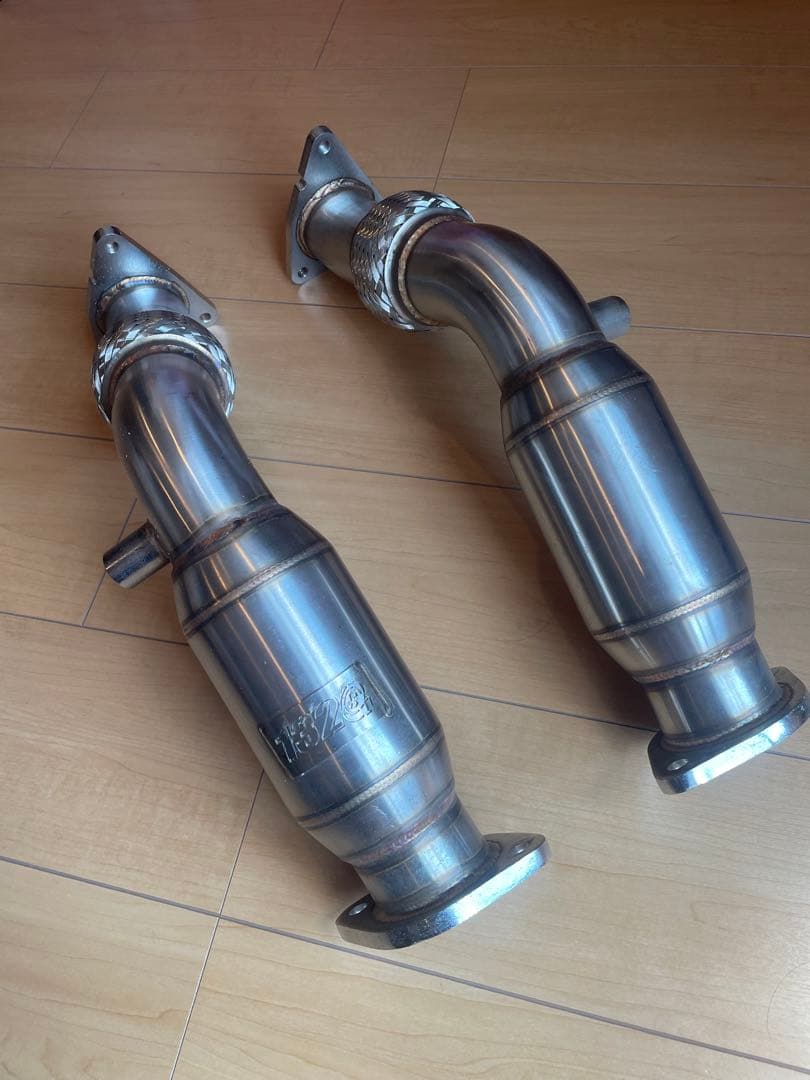 T*o様 VQ37VHR & VQ35HR ストレートパイプキャタライザー消去。