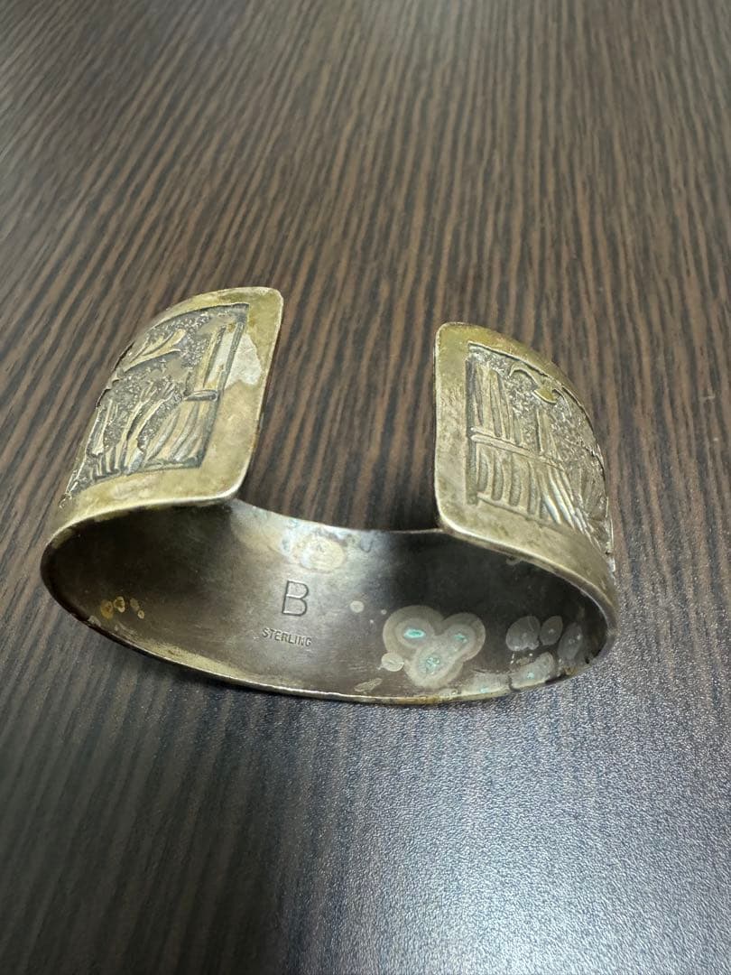 日*0様 B Studio 彫刻デザイン バングル　インディアンジュエリー