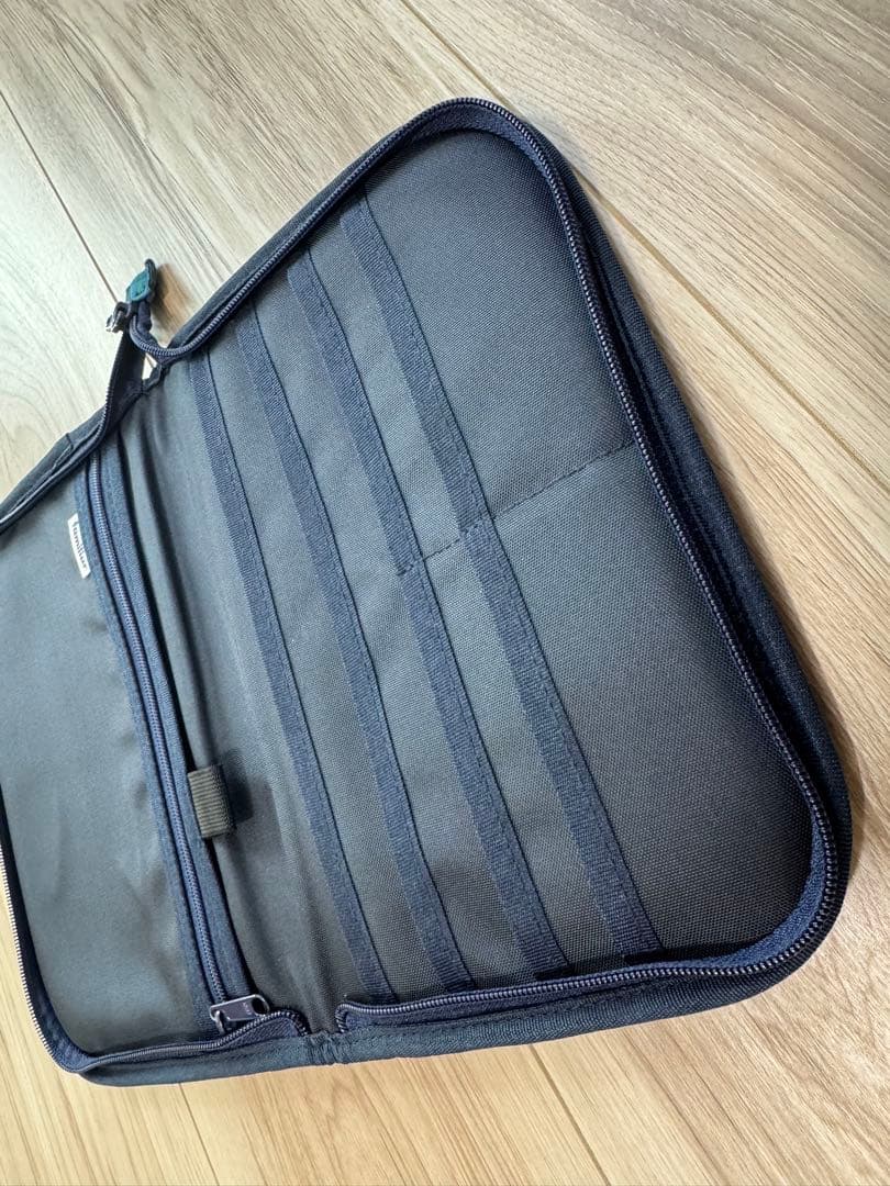 美品　familiar 母子手帳ケース