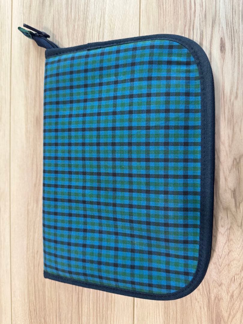 美品　familiar 母子手帳ケース