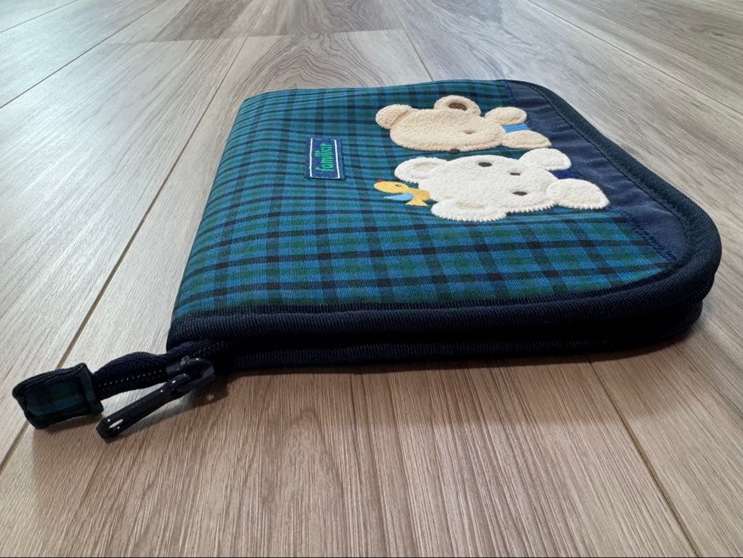 美品　familiar 母子手帳ケース