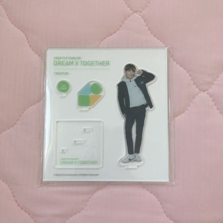 TXT アクリルスタンド テヒョン