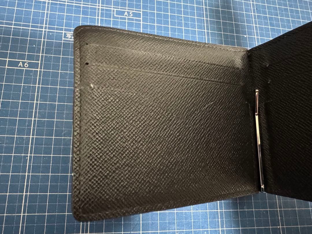 Louis Vuitton ダミエマネークリップ