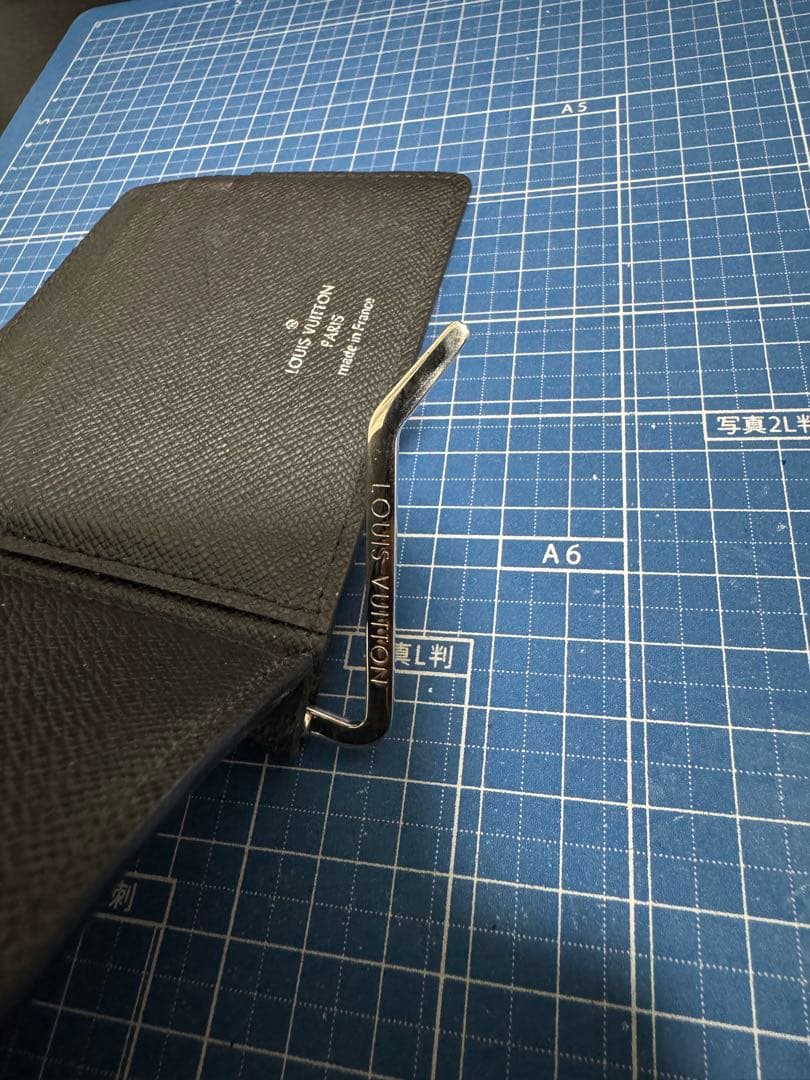 Louis Vuitton ダミエマネークリップ