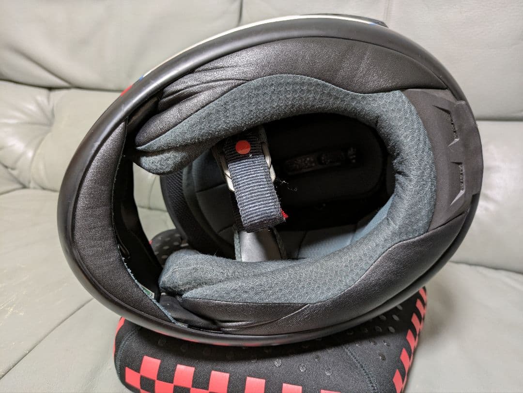 Arai RX-7RR5 ペドロサGP スモークシールド付き