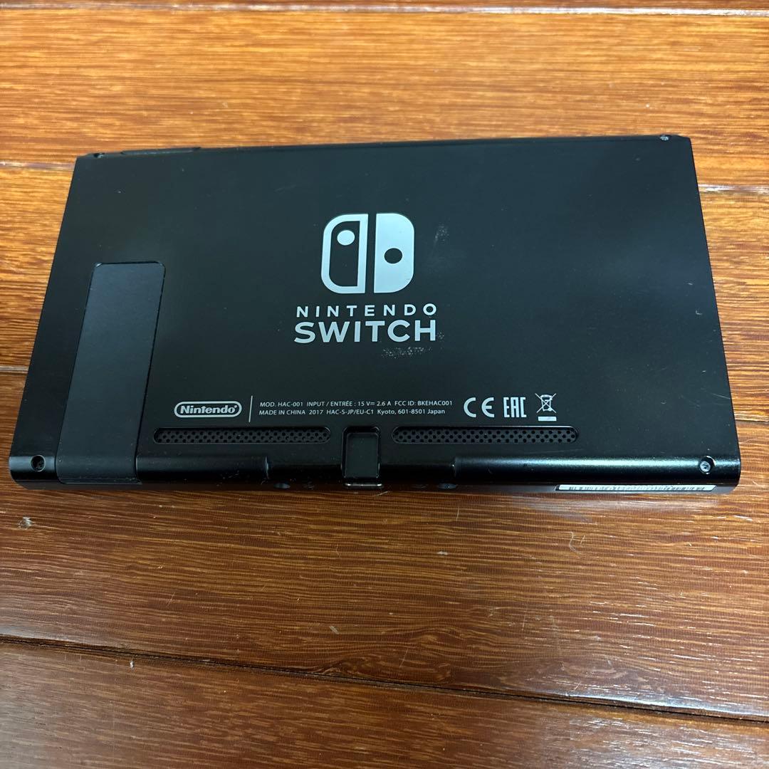 任天堂Switch スイッチ　本体　nintendo