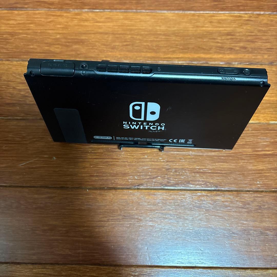 任天堂Switch スイッチ　本体　nintendo