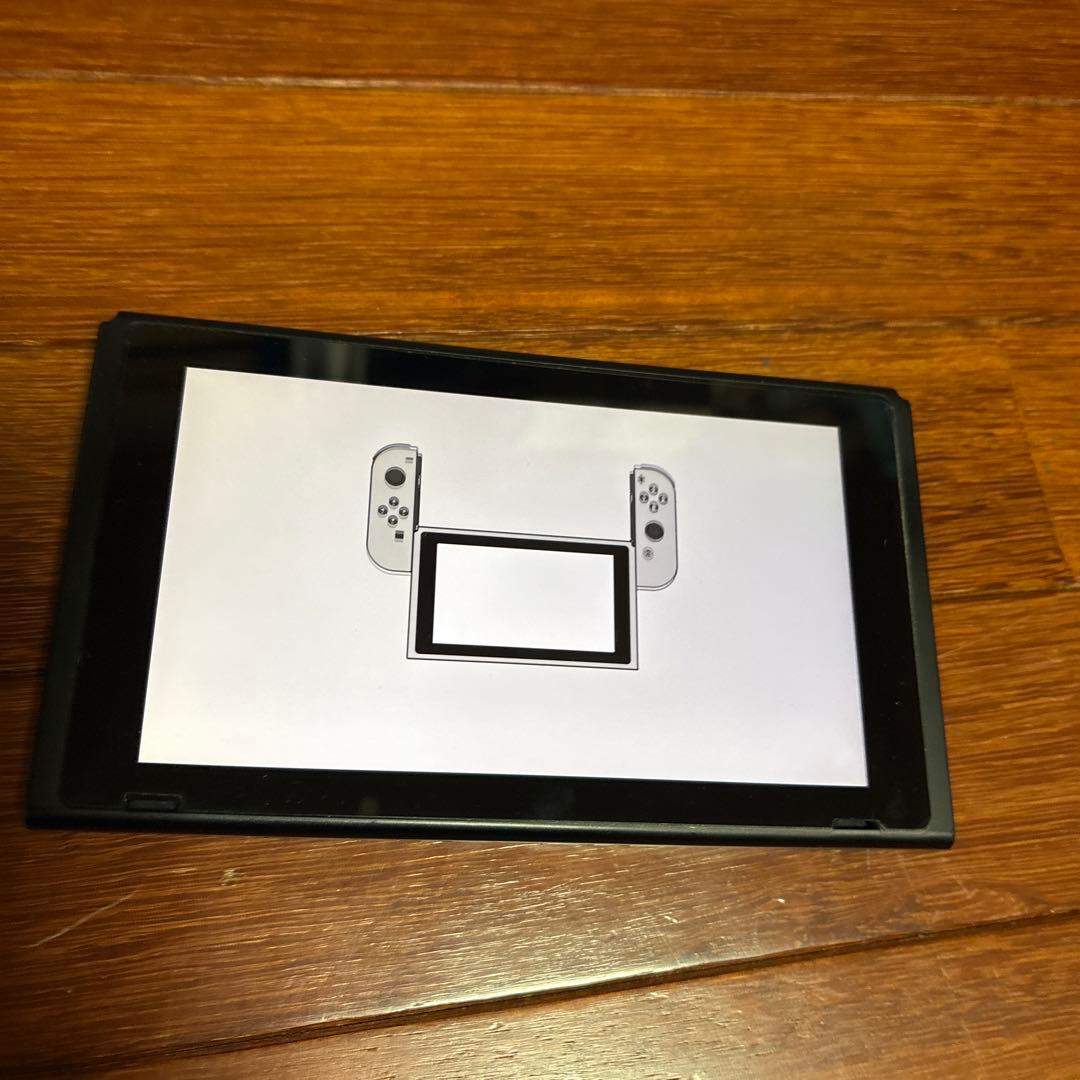 任天堂Switch スイッチ　本体　nintendo