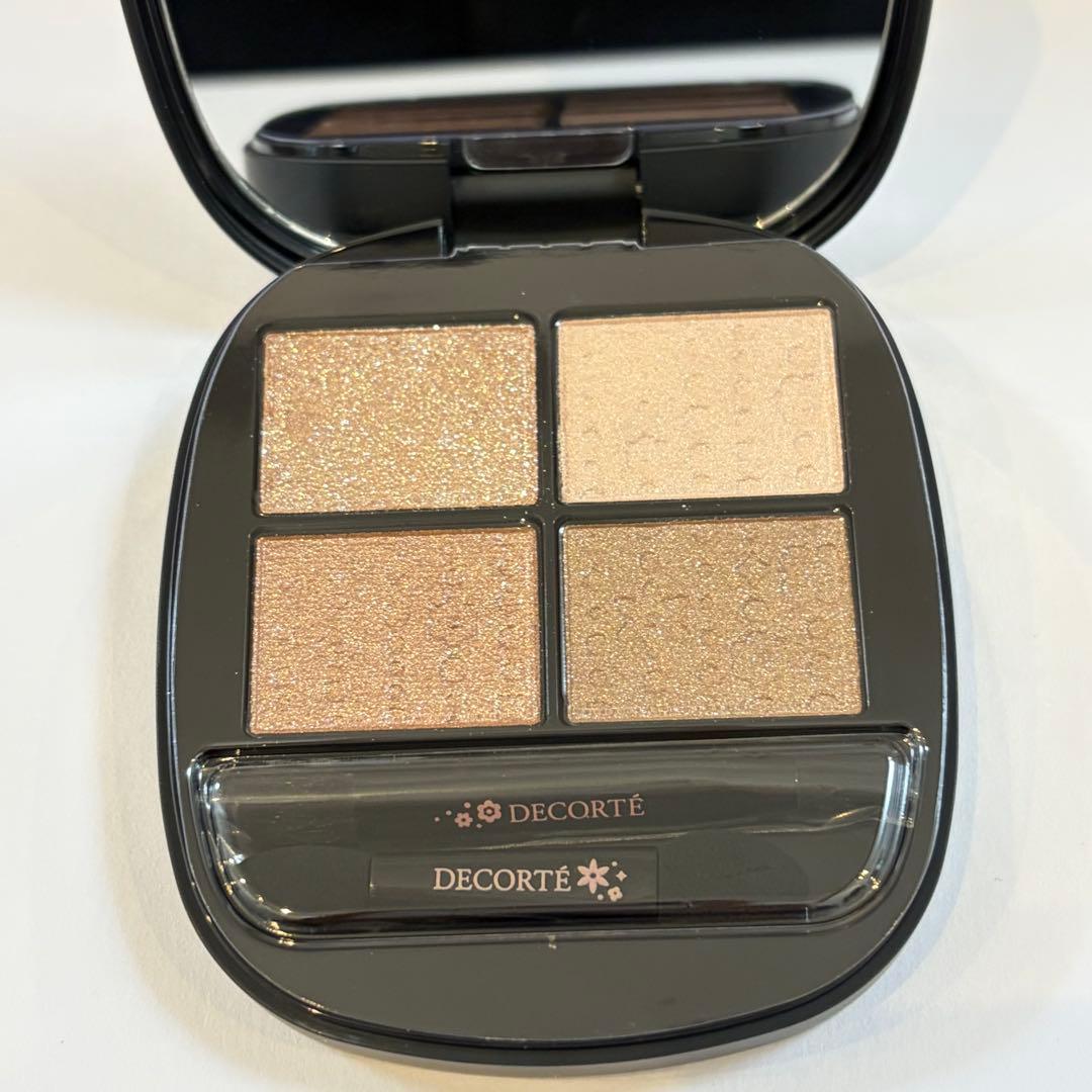 【コスメデコルテ】クリスマスコフレ スキンシャドウデザイニングパレット 未使用