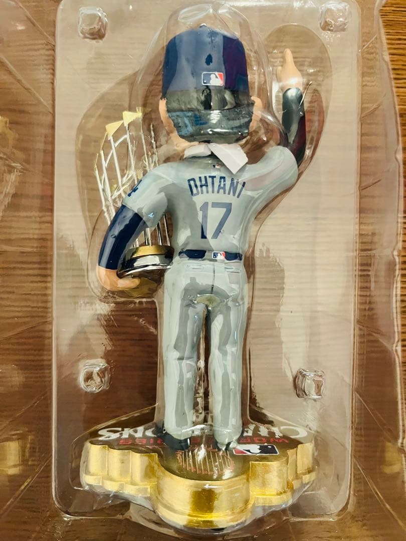 大谷翔平 WS2024チャンピオン ver.2 8インチボブルヘッド②