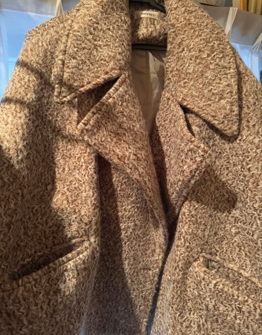 ブークレビッグカラーコート