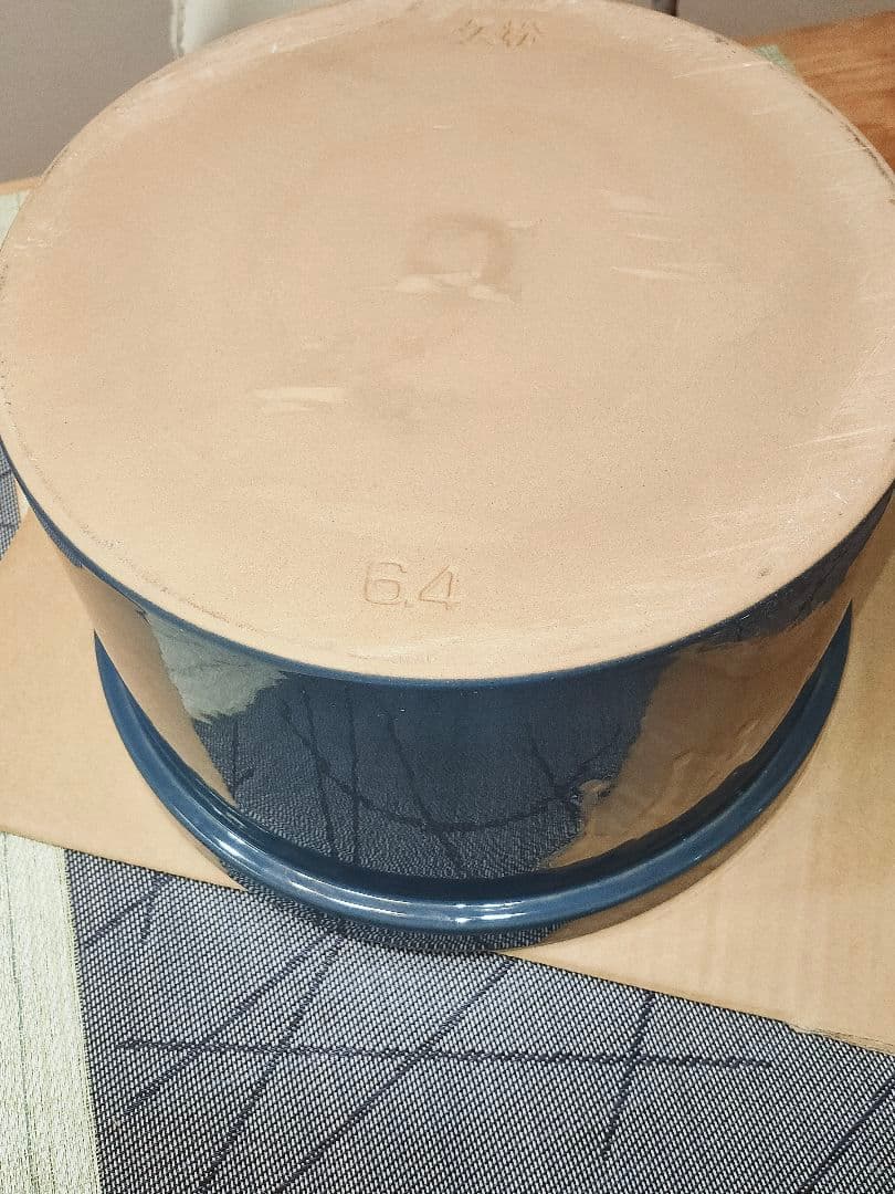 【レア・新品未使用・美品】常滑焼 久松窯 甕 6.5号 ガラス製ふた付き 藍色