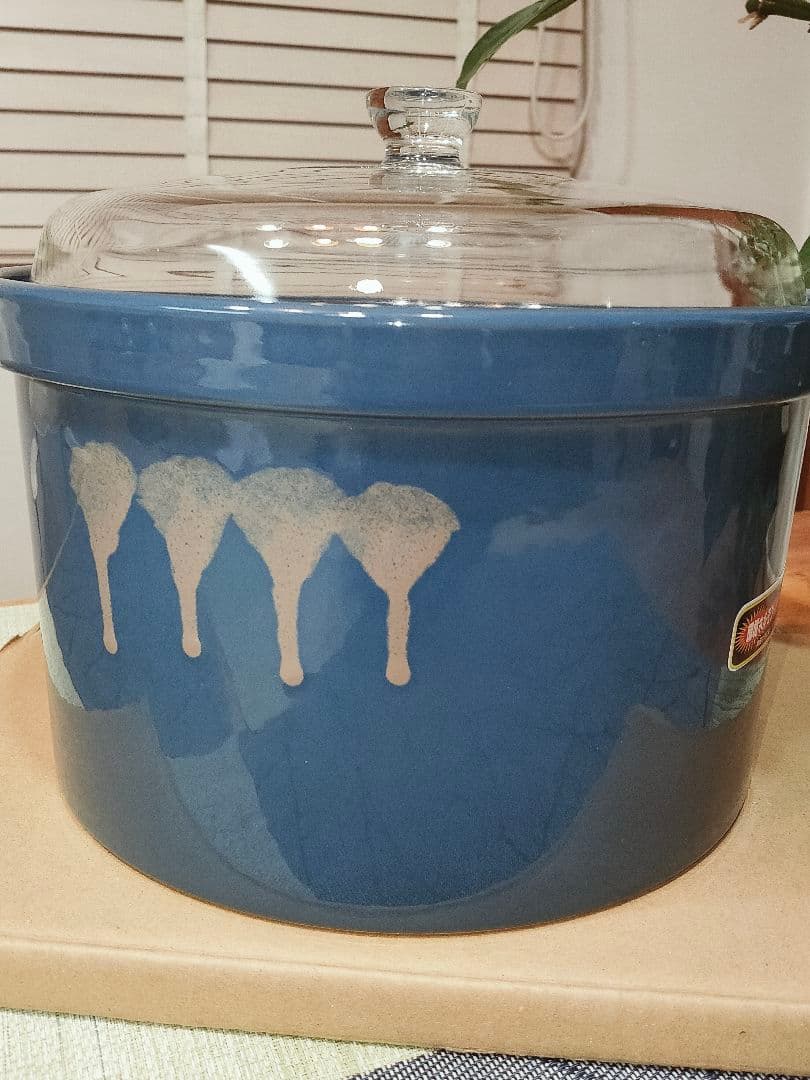 【レア・新品未使用・美品】常滑焼 久松窯 甕 6.5号 ガラス製ふた付き 藍色