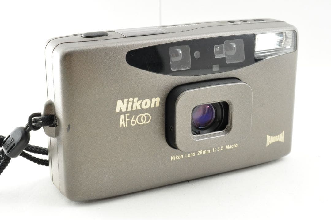 美品⭐︎動作確認済　ニコン Nikon AF600 コンパクトフィルムカメラ