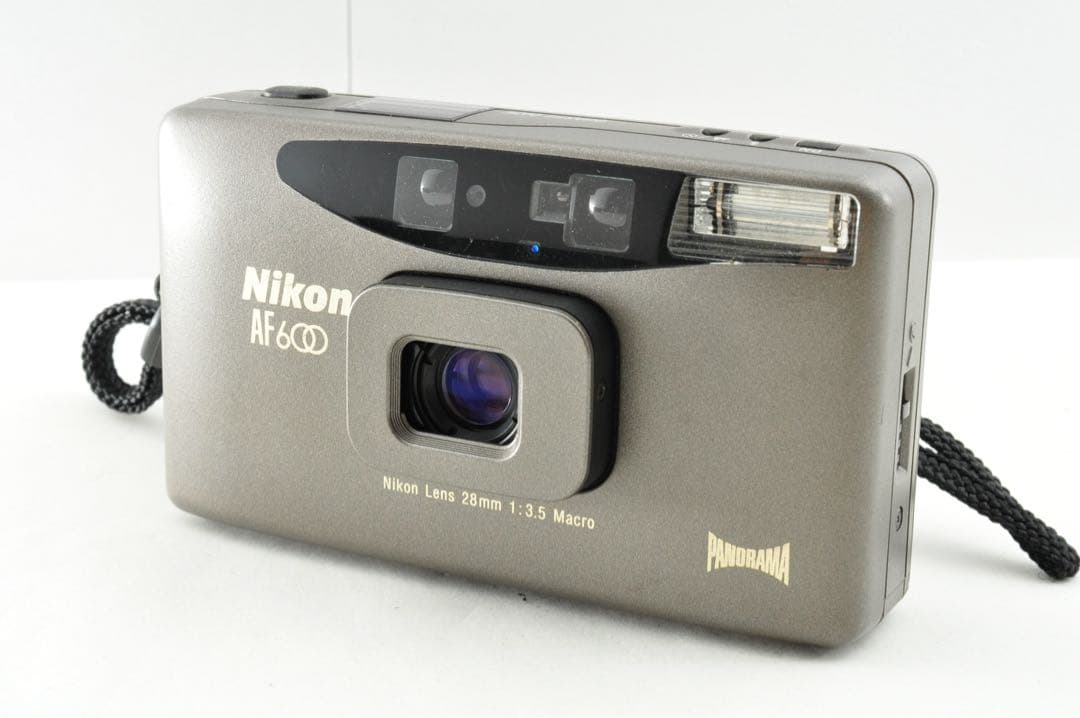 美品⭐︎動作確認済　ニコン Nikon AF600 コンパクトフィルムカメラ