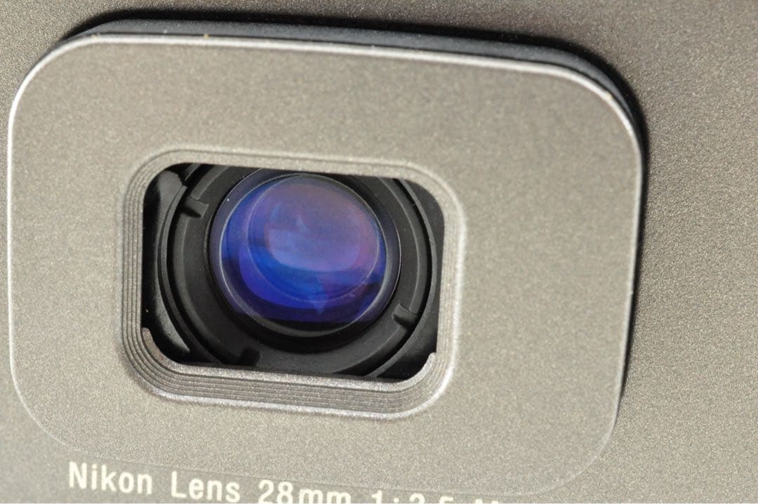 美品⭐︎動作確認済　ニコン Nikon AF600 コンパクトフィルムカメラ