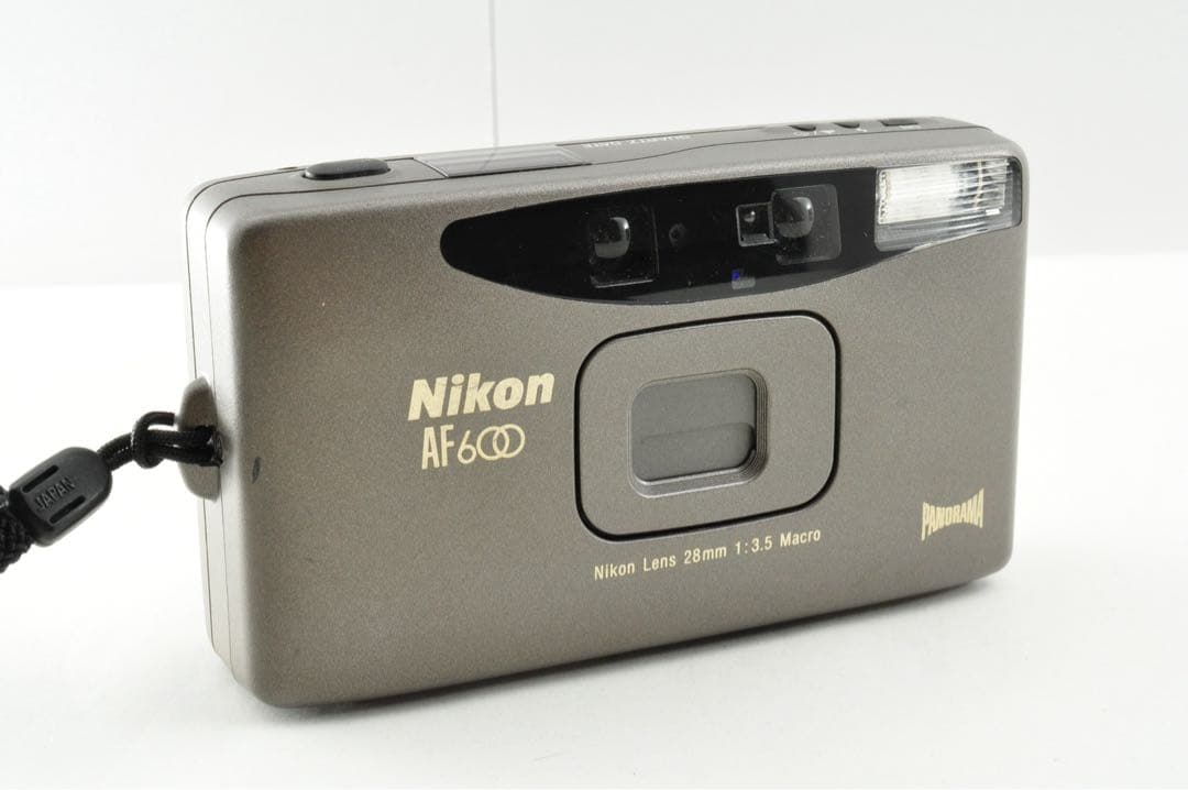 美品⭐︎動作確認済　ニコン Nikon AF600 コンパクトフィルムカメラ