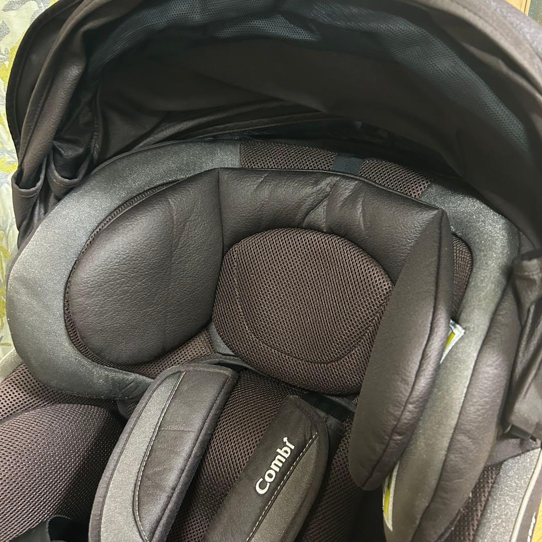 combi クルムーヴスマート　isofix 回転式　JG-650 ブラウン