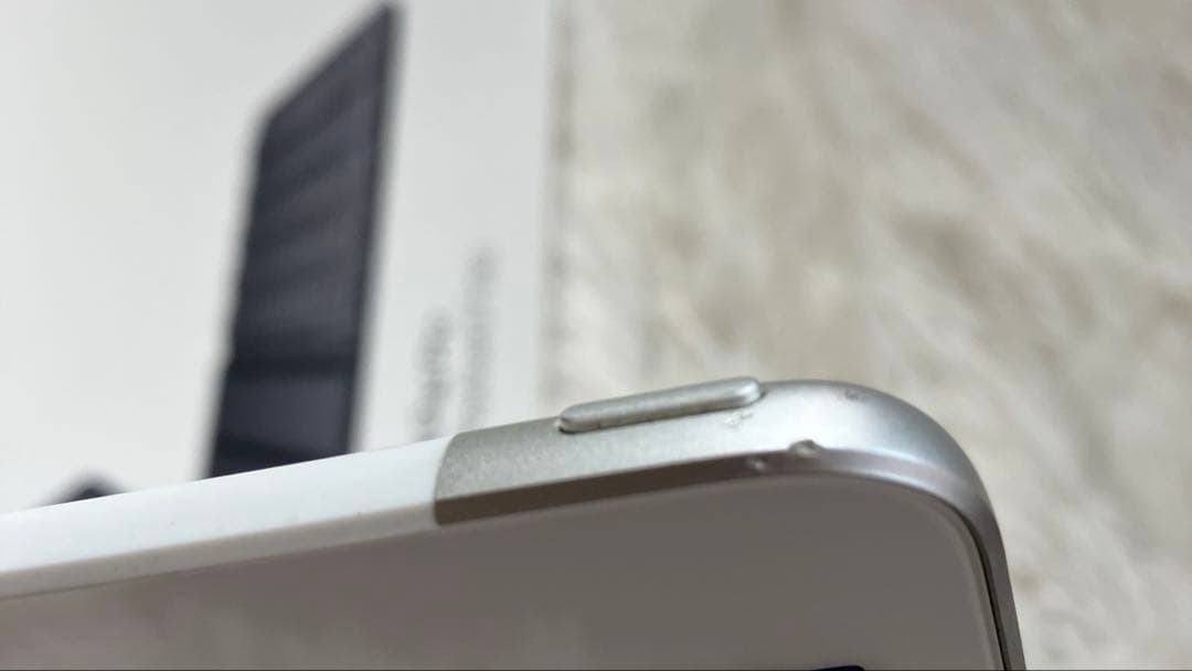 【人気端末】iPad 第8世代 128GB SIMフリー 【すぐ発送】