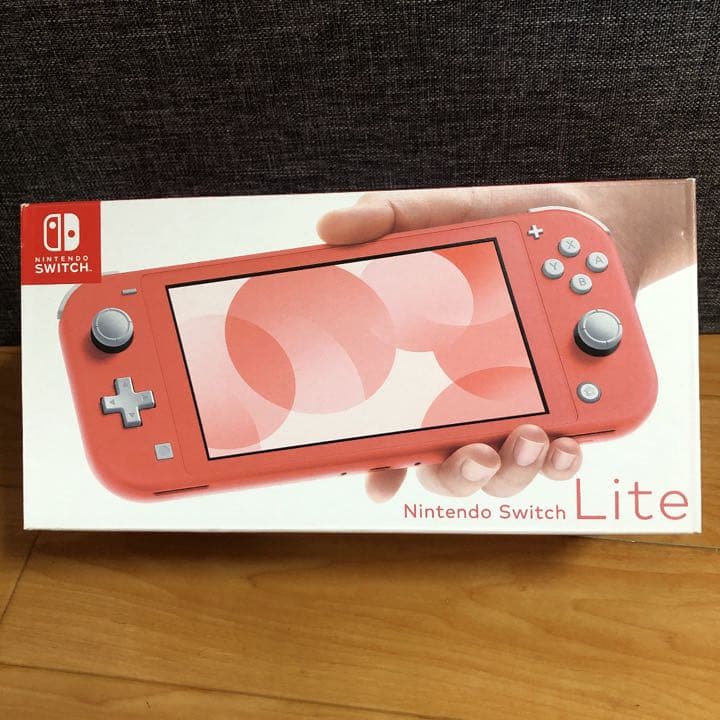 Nintendo Switch lightコーラルとどうぶつの森セット