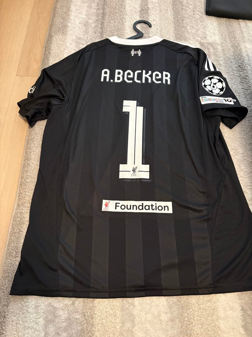 アディダス　リバプール25-26 GK3rdユニフォーム　レプリカ