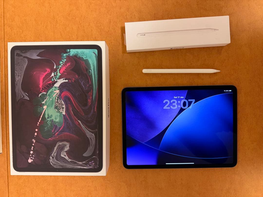 iPad Pro 11インチ64GB (第1世代) + Apple Pencil