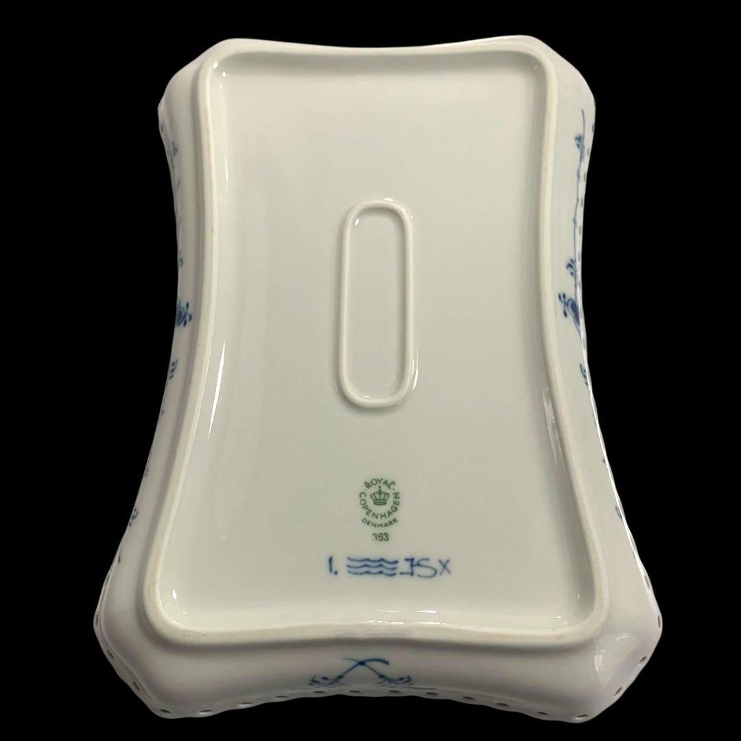 ロイヤルコペンハーゲン ブルーフルーテッド フルレース スクエアプレート