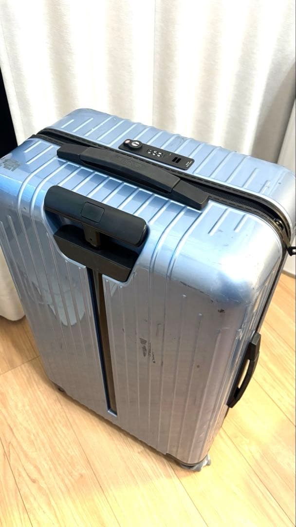 【直接受け渡し】リモワ　サルサエアー　63L 4輪　アイスブルー