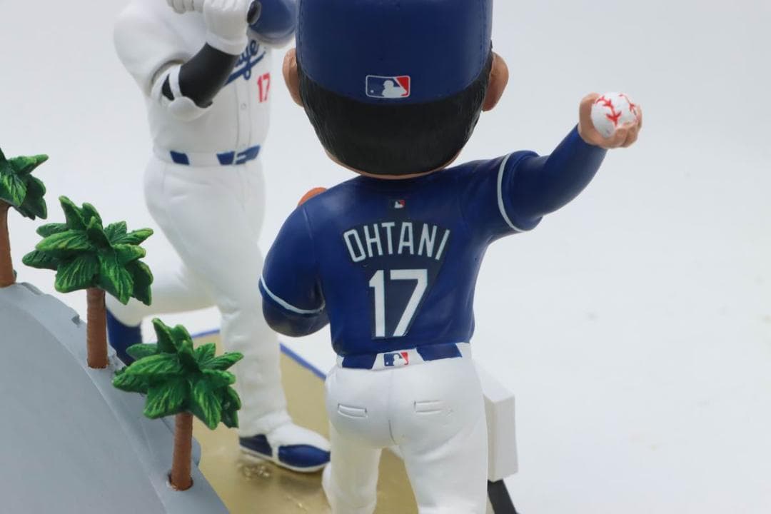 大谷翔平 デュアルボブルヘッド 2025 Sho-Time FOCO社製 二刀流