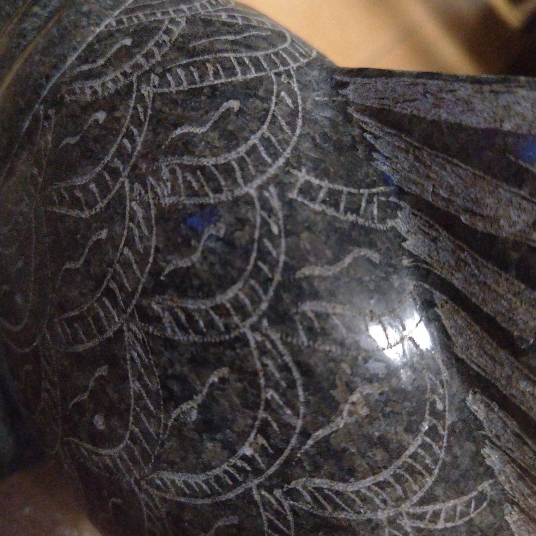 鯉の置物　御影石