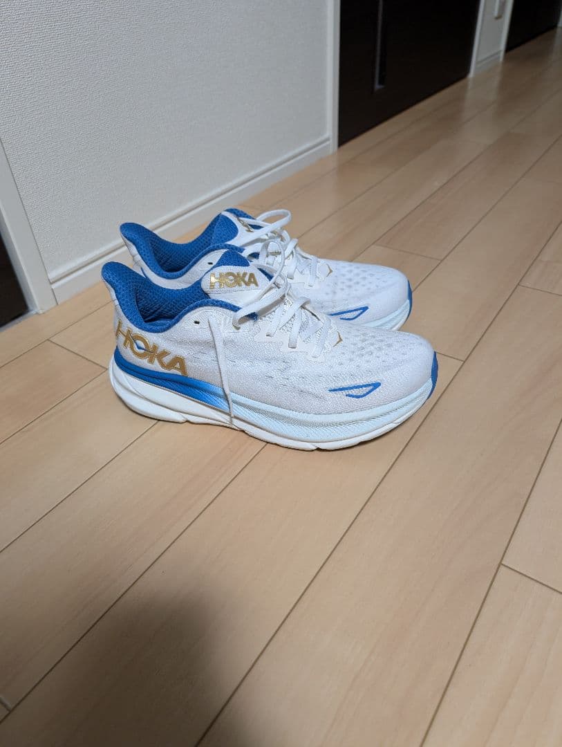 HOKA クリフトン9 wide 27cm