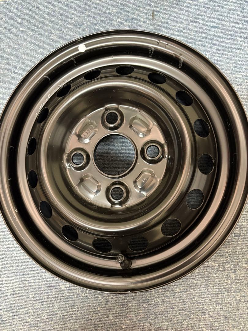 ダイハツ12インチ鉄ホイール（新車時取り外し）２本