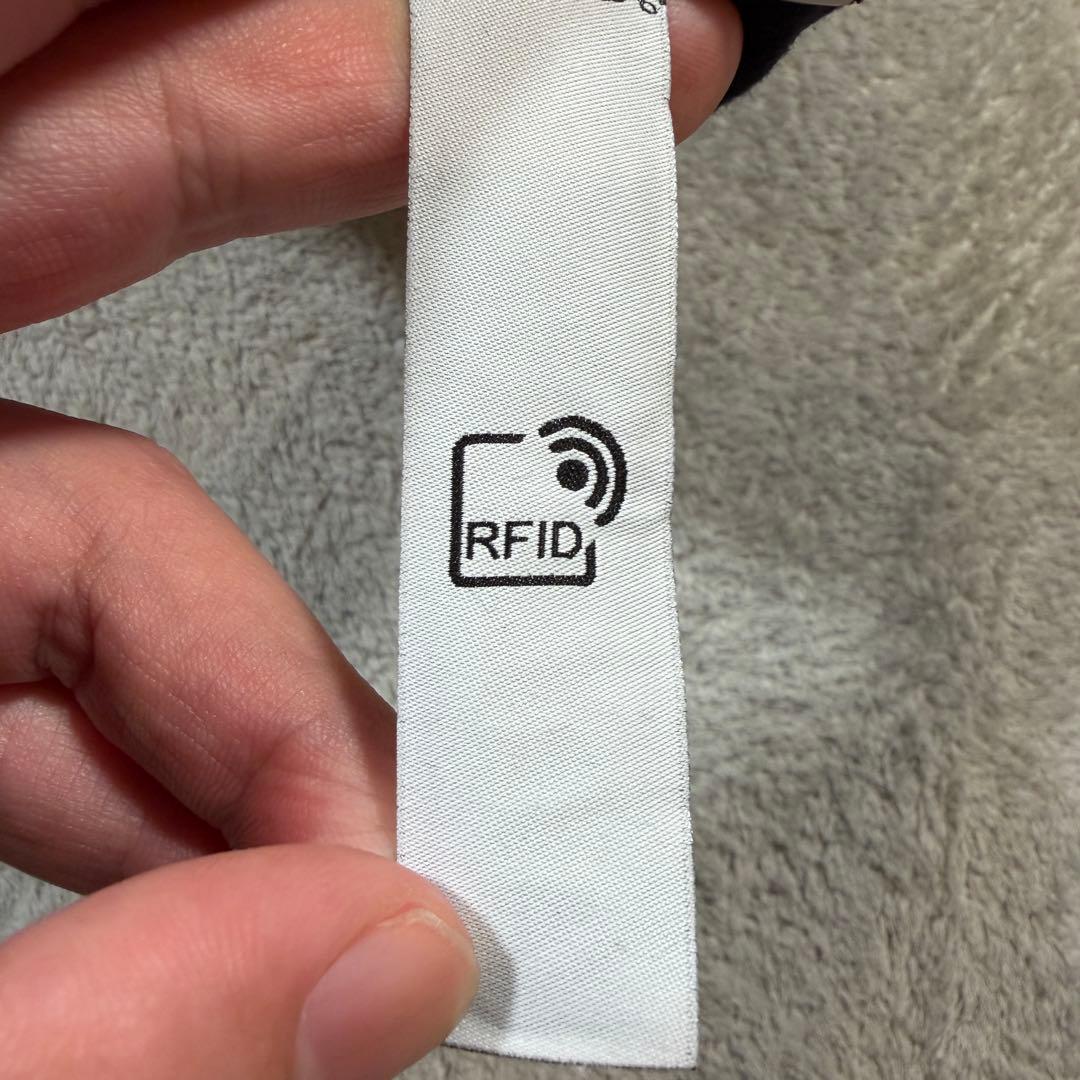 ストーンアイランド　黒　厚手　ロンT 長袖Tシャツ　771563750 Lサイズ