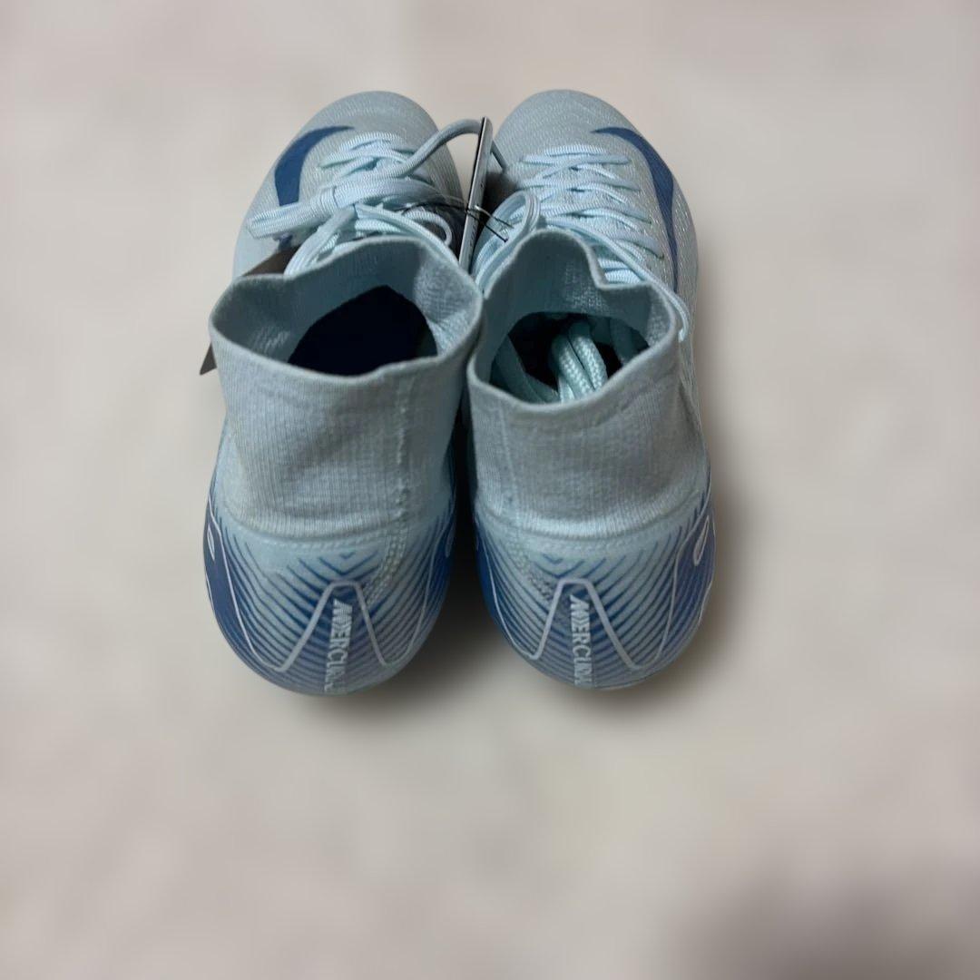 定価税込32230円！ナイキ　ズームスーパーフライ10 エリートFG 27.0㌢