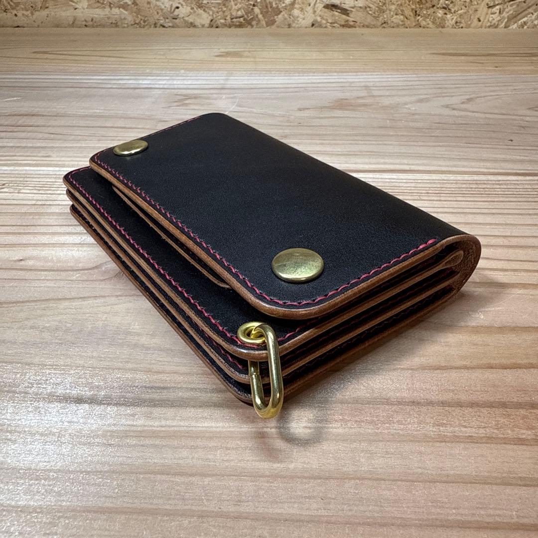 栃木レザー 丘染 ミドル トラッカーウォレット カスタム サドルレザー 真鍮