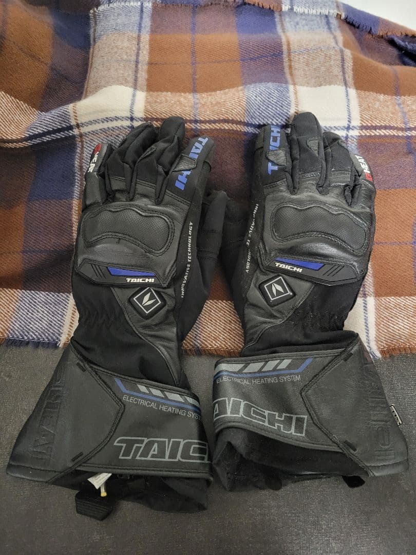 【バッテリー付】RS TAICHI 電熱グローブ プロテクター