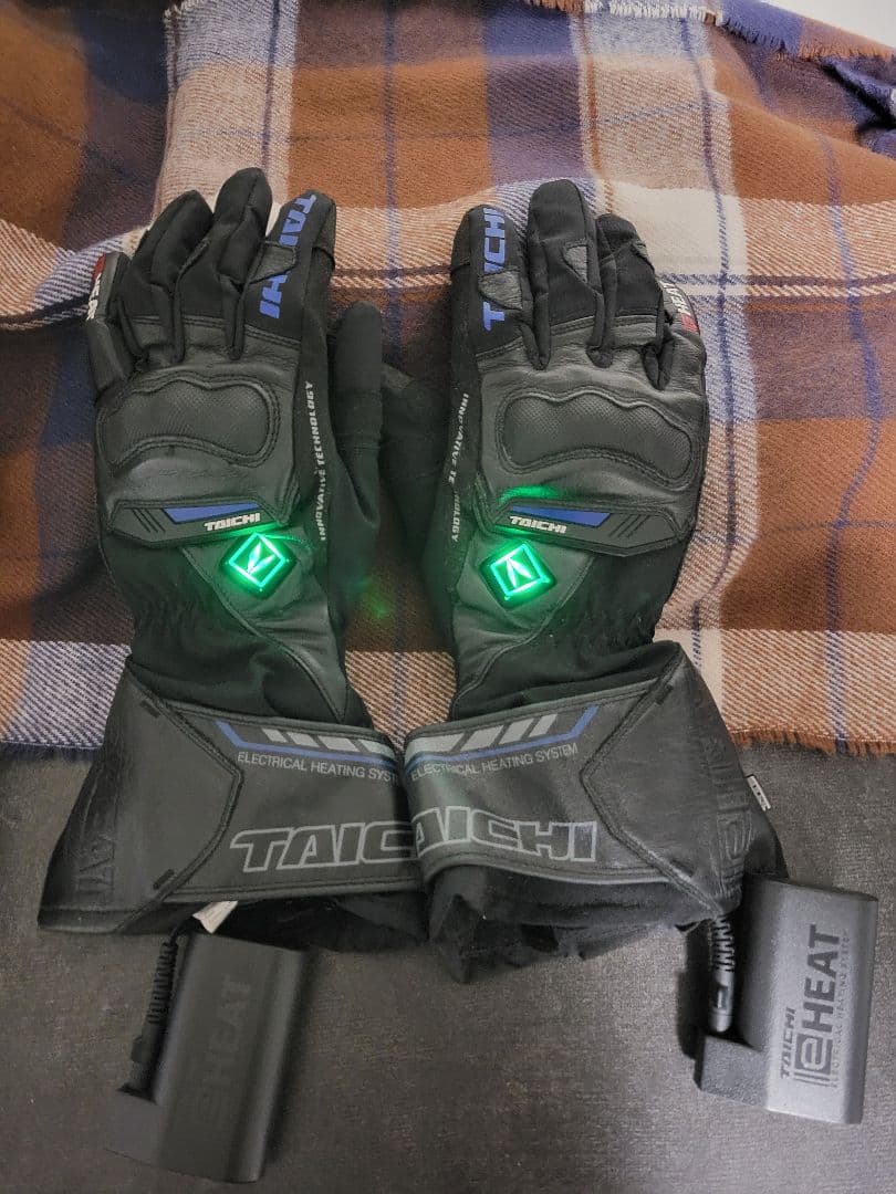 【バッテリー付】RS TAICHI 電熱グローブ プロテクター