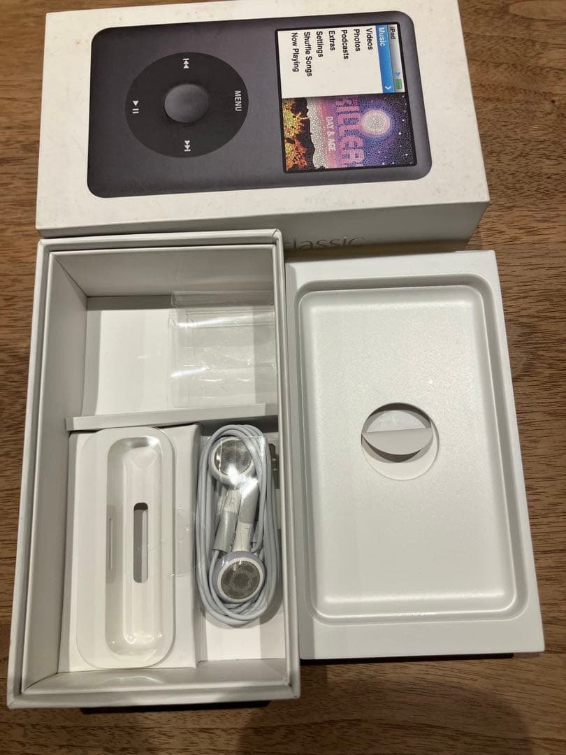ジャンク　Apple iPod Classic 160GB MC297J