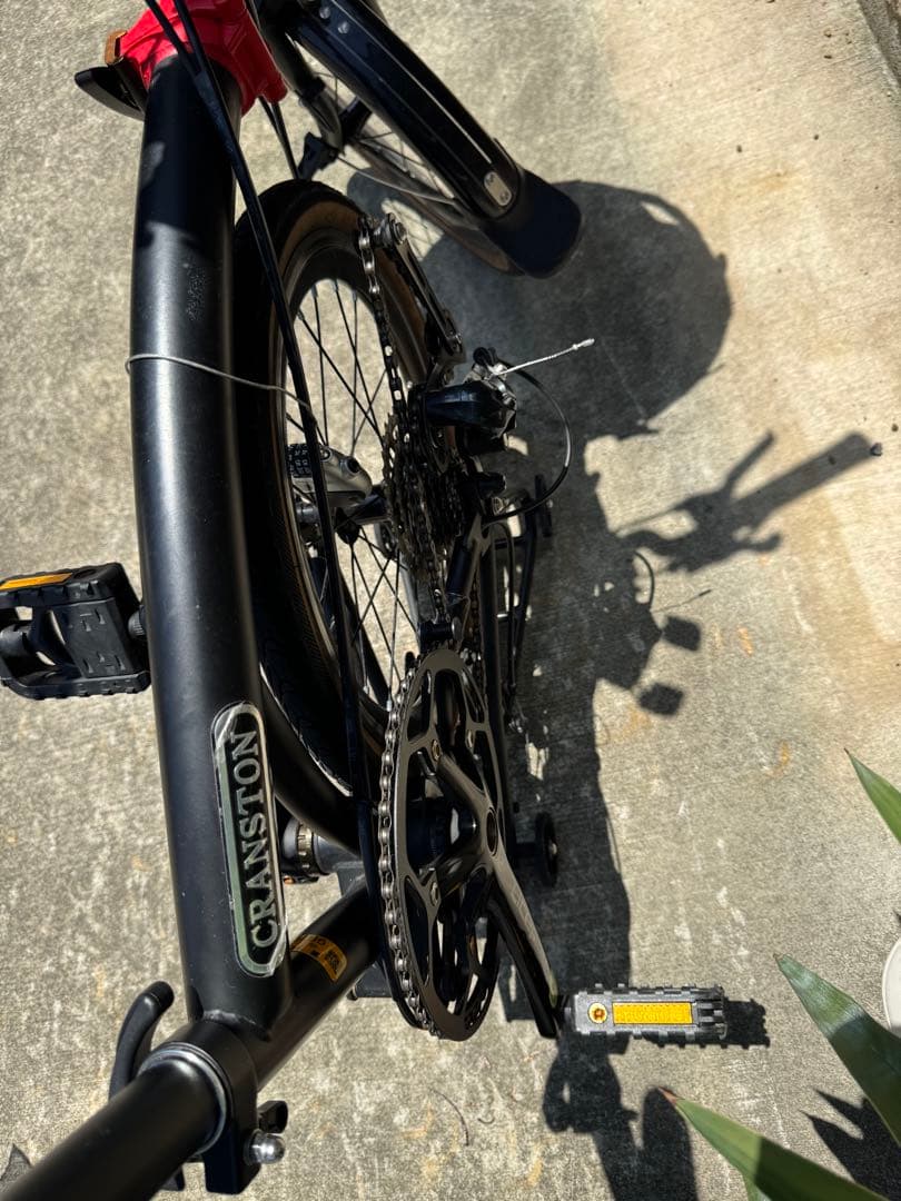 折りたたみ自転車　オシャレ　可愛い　ブラック　赤