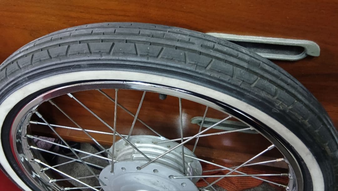 スーパーカブ純正・C70から外し・タイヤ前後セット・チューブ・リムバンド新品