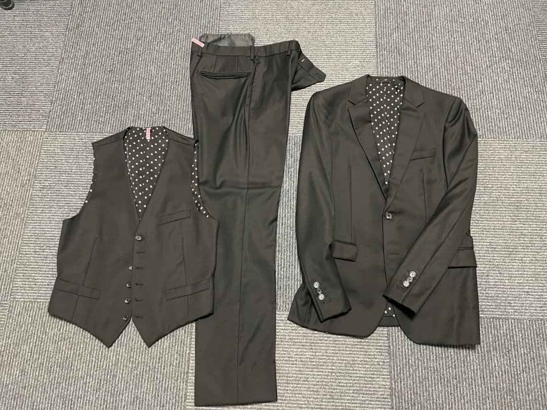 ワコマリア　セットアップ　スーツ　ロロピアーナ　3ピース＋ネクタイ　ドット裏地