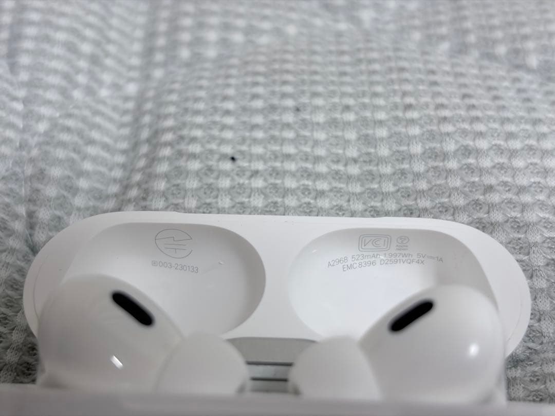 AirPods Pro (第2世代) USB-C充電ケース付き